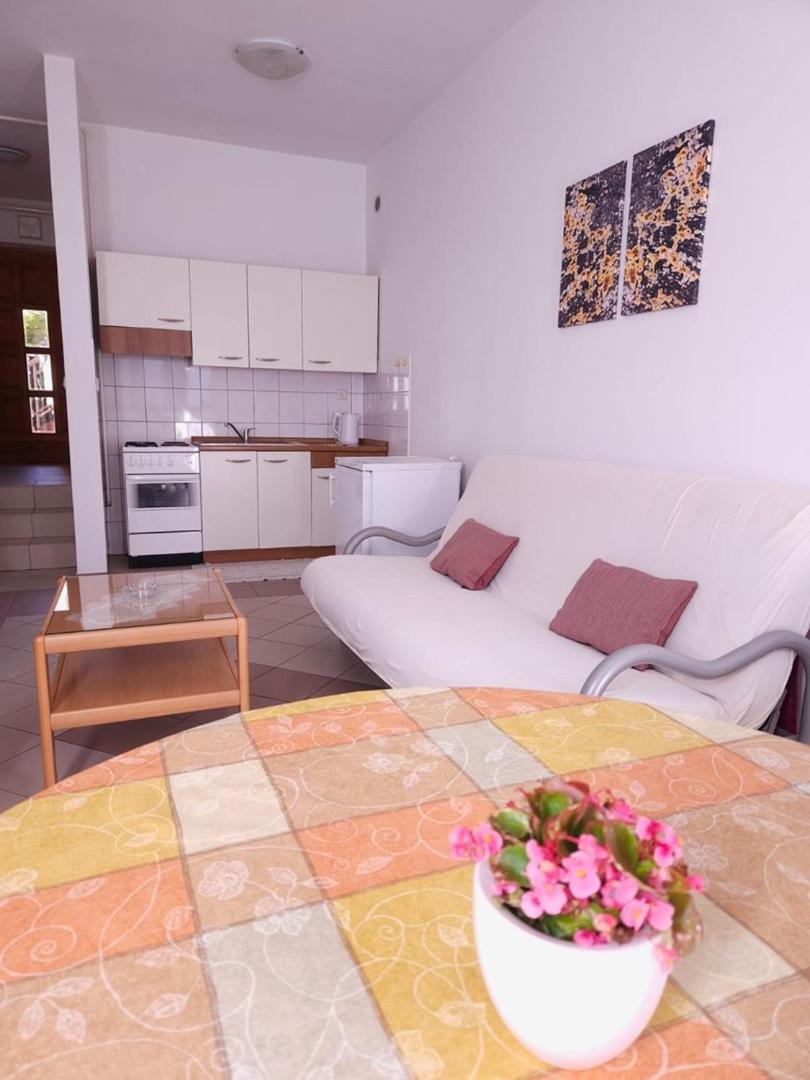 Lorena Apartments In PUY Exterior foto